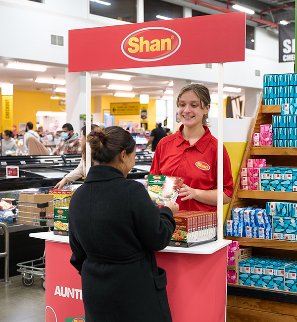 Product Sampling in Supermarket of Shan Spices
